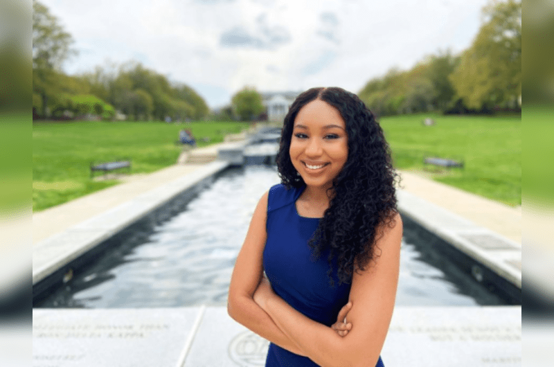 Photo of Kyeshia Laurence in front of McKeldin Mall